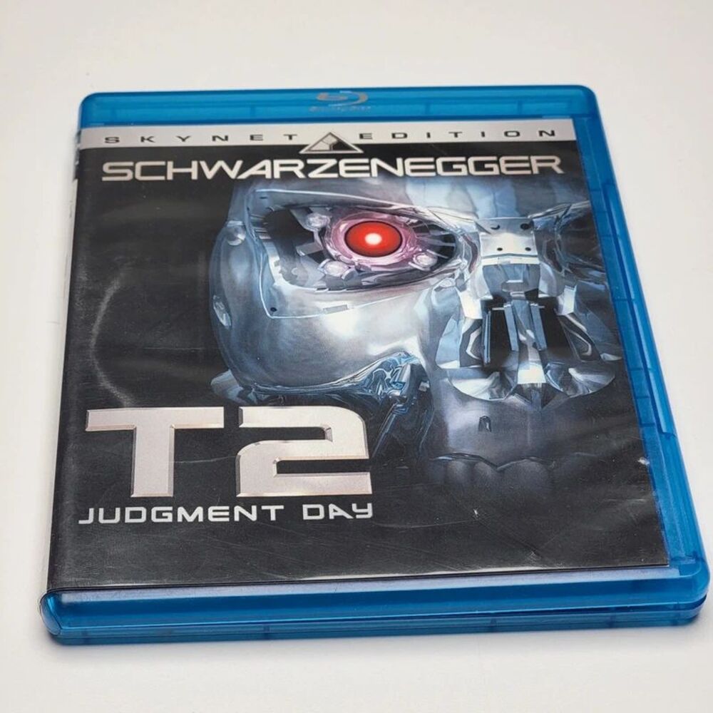 Terminator 2: Judgment Day Blu-ray Skynet Edition T2 Arnold Schwarzenegger